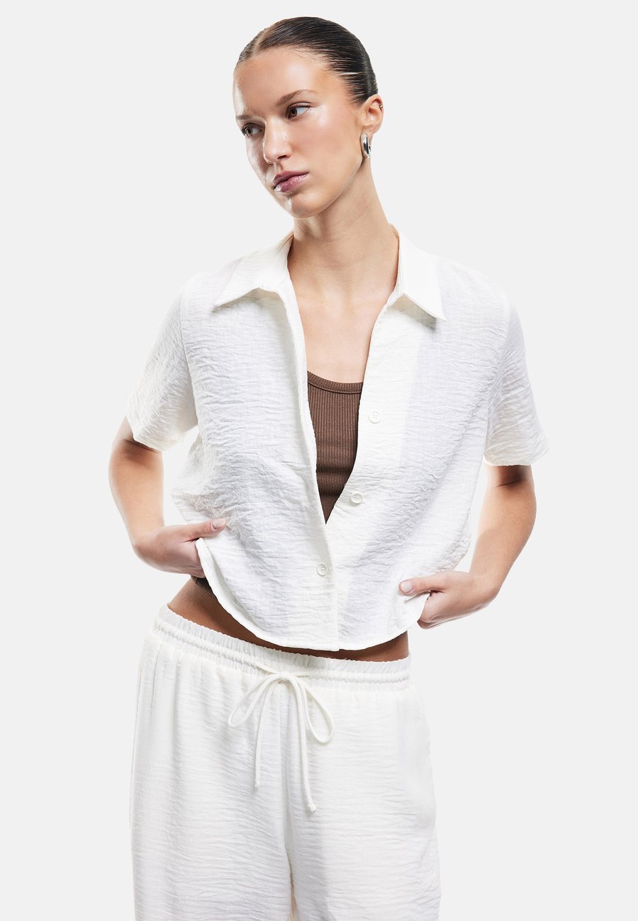 Блуза Koton Button-down blouse, Off-White
Блуза Koton Button-down blouse, Off-White