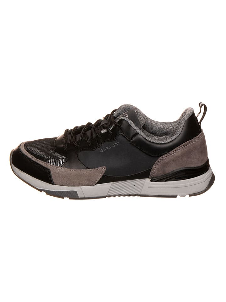 GANT Footwear Кроссовки "Andrew" в черно-коричневом цвете
GANT Footwear Кроссовки "Andrew" в черно-коричневом цвете