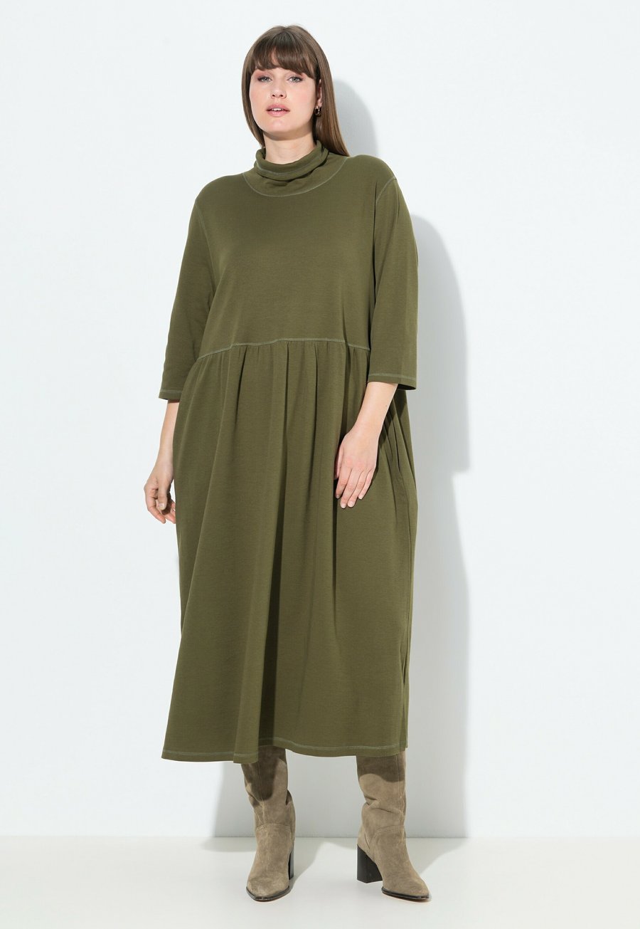 Платье Ulla Popken 3/4-ARM, Olive
Платье Ulla Popken 3/4-ARM, Olive