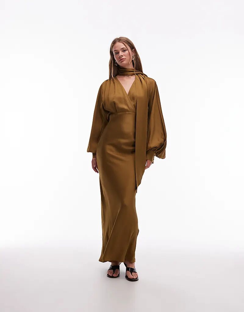 & Other Stories атласное платье мидакси с глубоким V-образным вырезом и съемным шарфом коричневого цвета
& Other Stories атласное платье мидакси с глубоким V-образным вырезом и съемным шарфом коричневого цвета