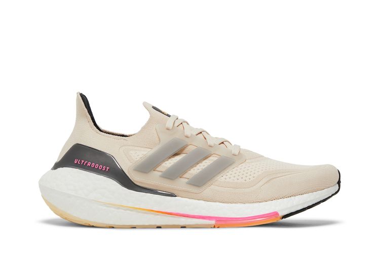 Кроссовки UltraBoost 21 'World Marathon Majors - New York Marathon', кремовый
Кроссовки UltraBoost 21 'World Marathon Majors - New York Marathon', кремовый