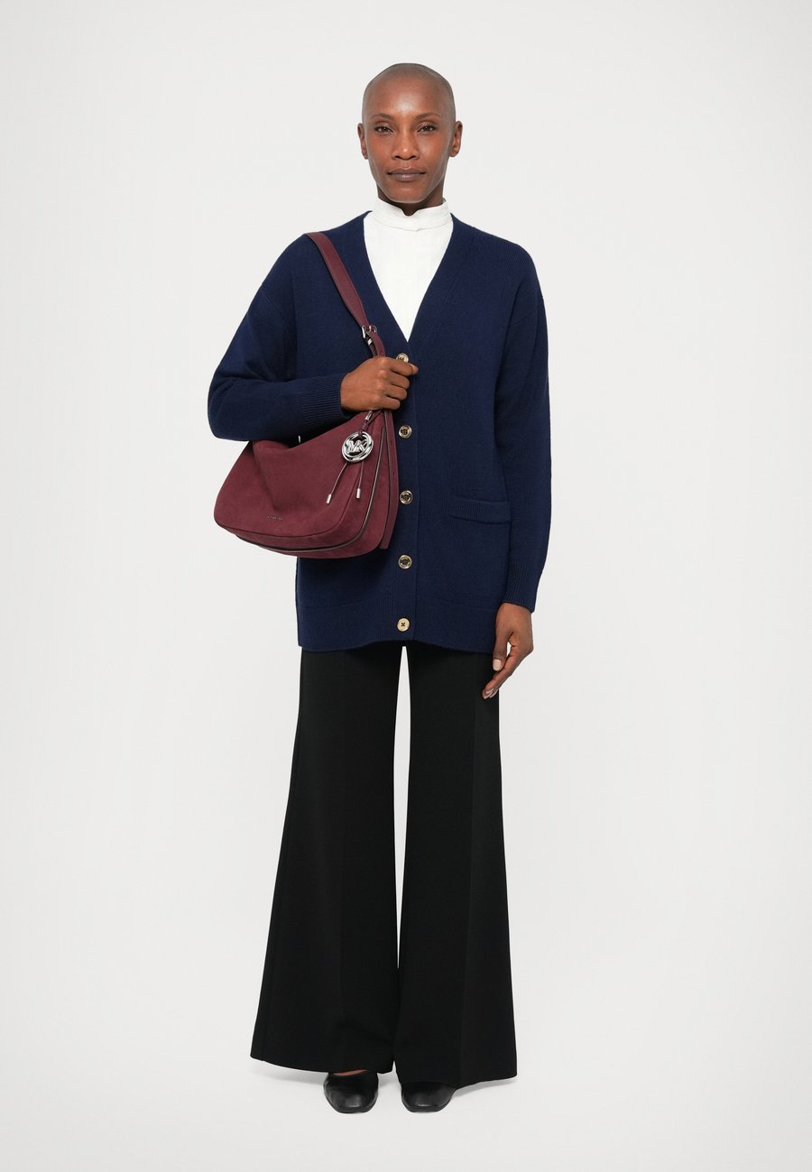 Сумка MICHAEL Michael Kors NOLITA, Oxblood/Bordeaux
Сумка MICHAEL Michael Kors NOLITA, Oxblood/Bordeaux