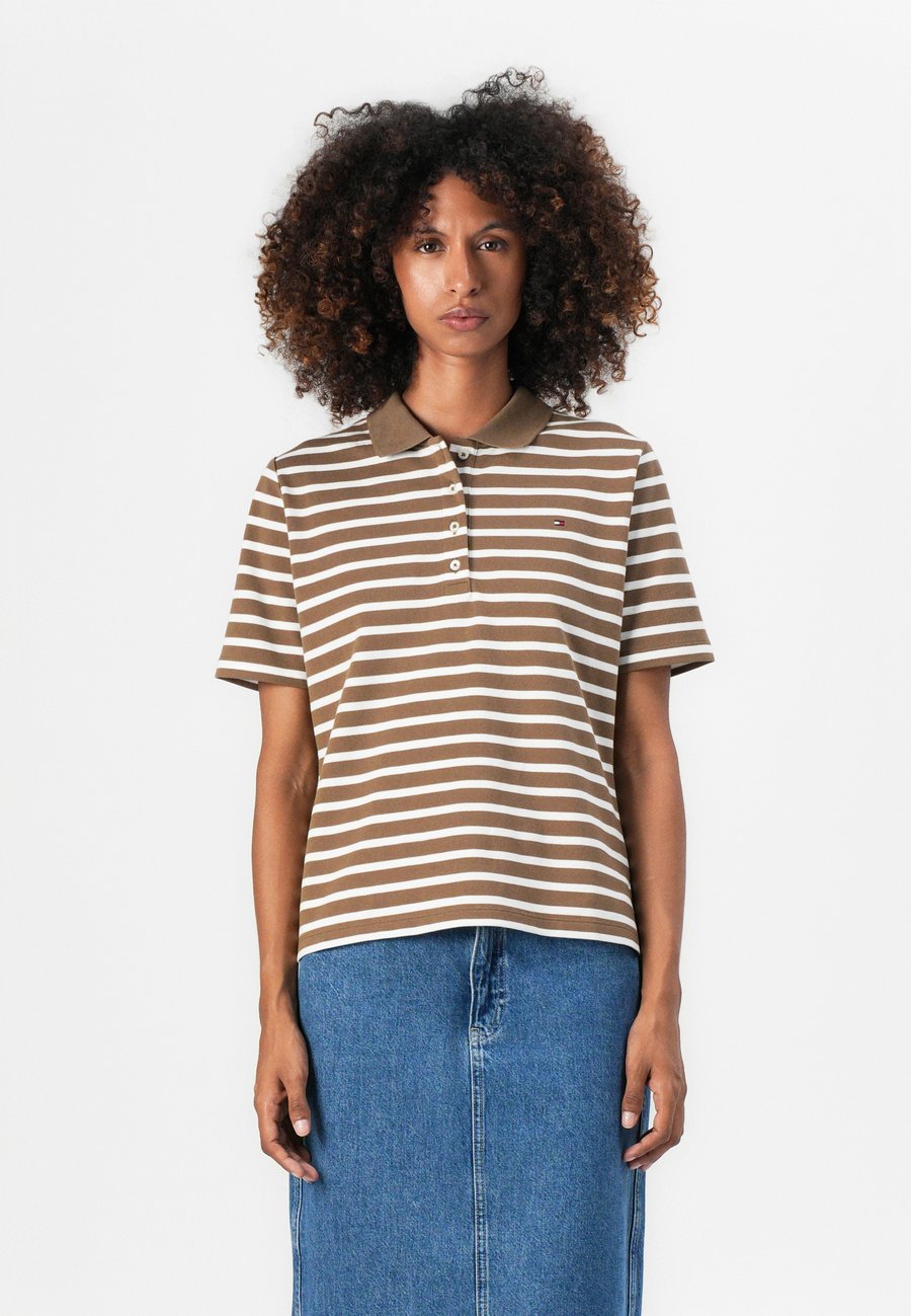 Поло Tommy Hilfiger Polo shirt, Hunter Brown/Ecru/Off-White
Поло Tommy Hilfiger Polo shirt, Hunter Brown/Ecru/Off-White