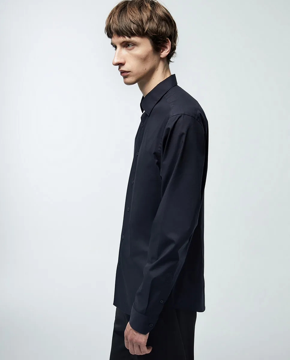 Рубашка поплин приталенная Sfera, черный
Рубашка поплин приталенная Sfera, черный