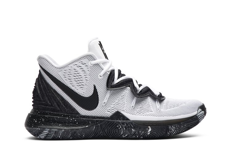 Кроссовки Nike Kyrie 5 'Oreo', белый
Кроссовки Nike Kyrie 5 'Oreo', белый