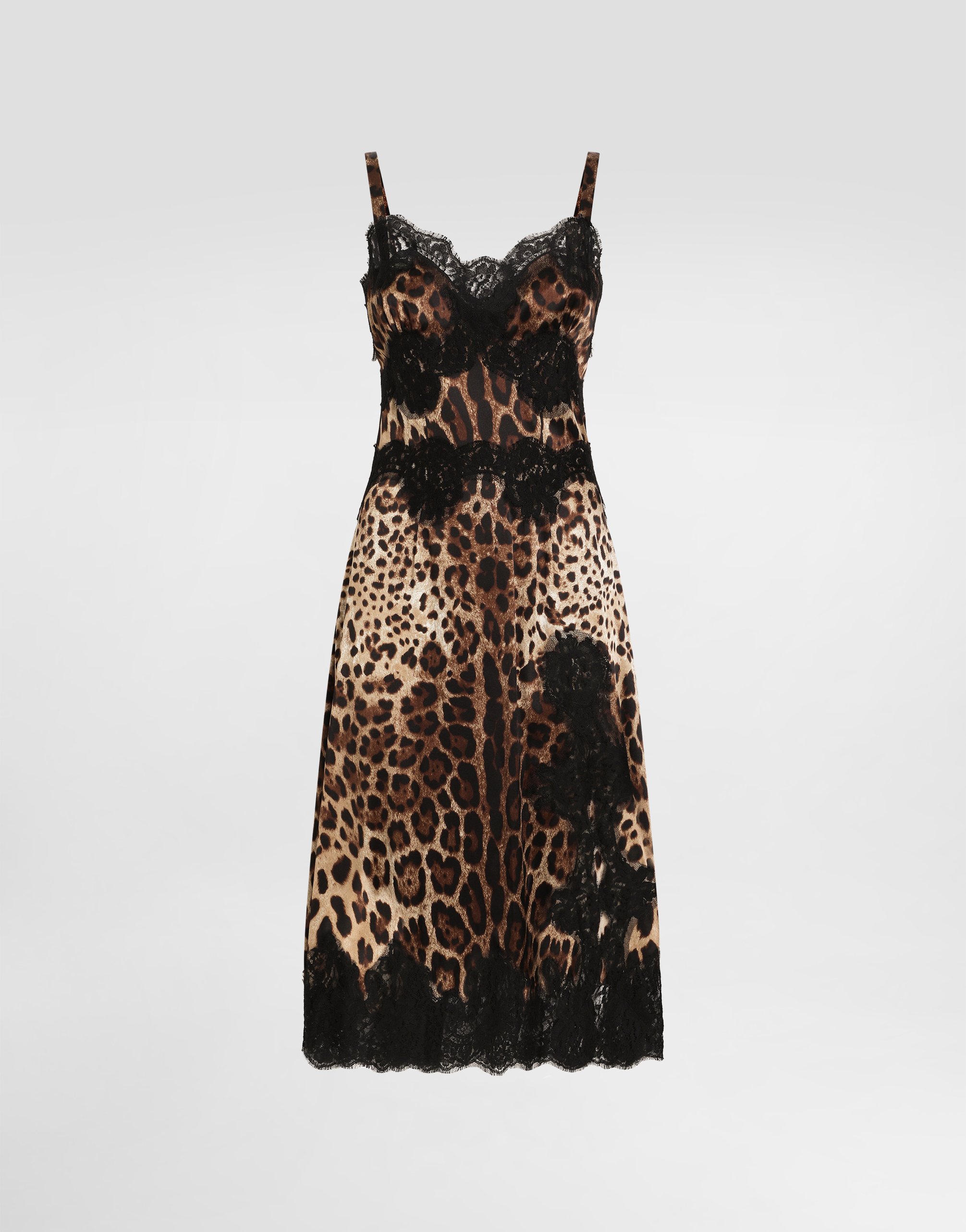 Атласное миди-платье в бельевом стиле с леопардовым принтом и кружевной отделкой Dolce & Gabbana, мультиколор
Атласное миди-платье в бельевом стиле с леопардовым принтом и кружевной отделкой Dolce & Gabbana, мультиколор