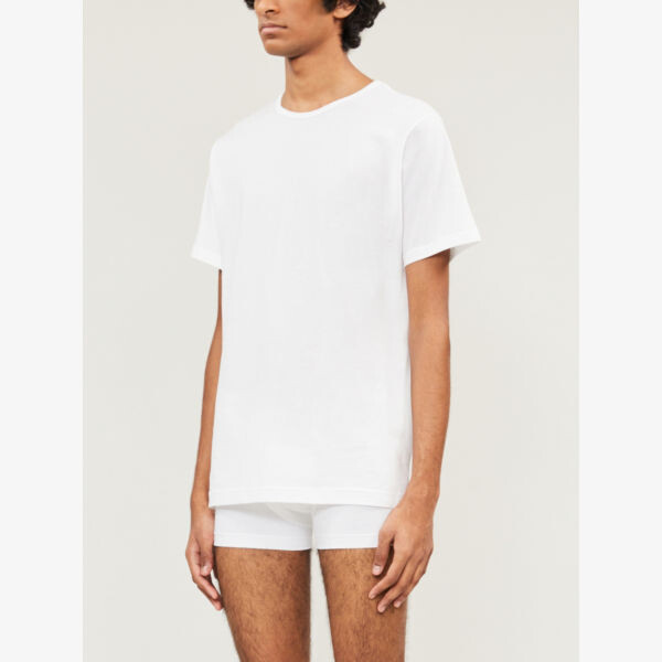 Футболка Q82 классического кроя из хлопкового джерси Sunspel, белый
Футболка Q82 классического кроя из хлопкового джерси Sunspel, белый