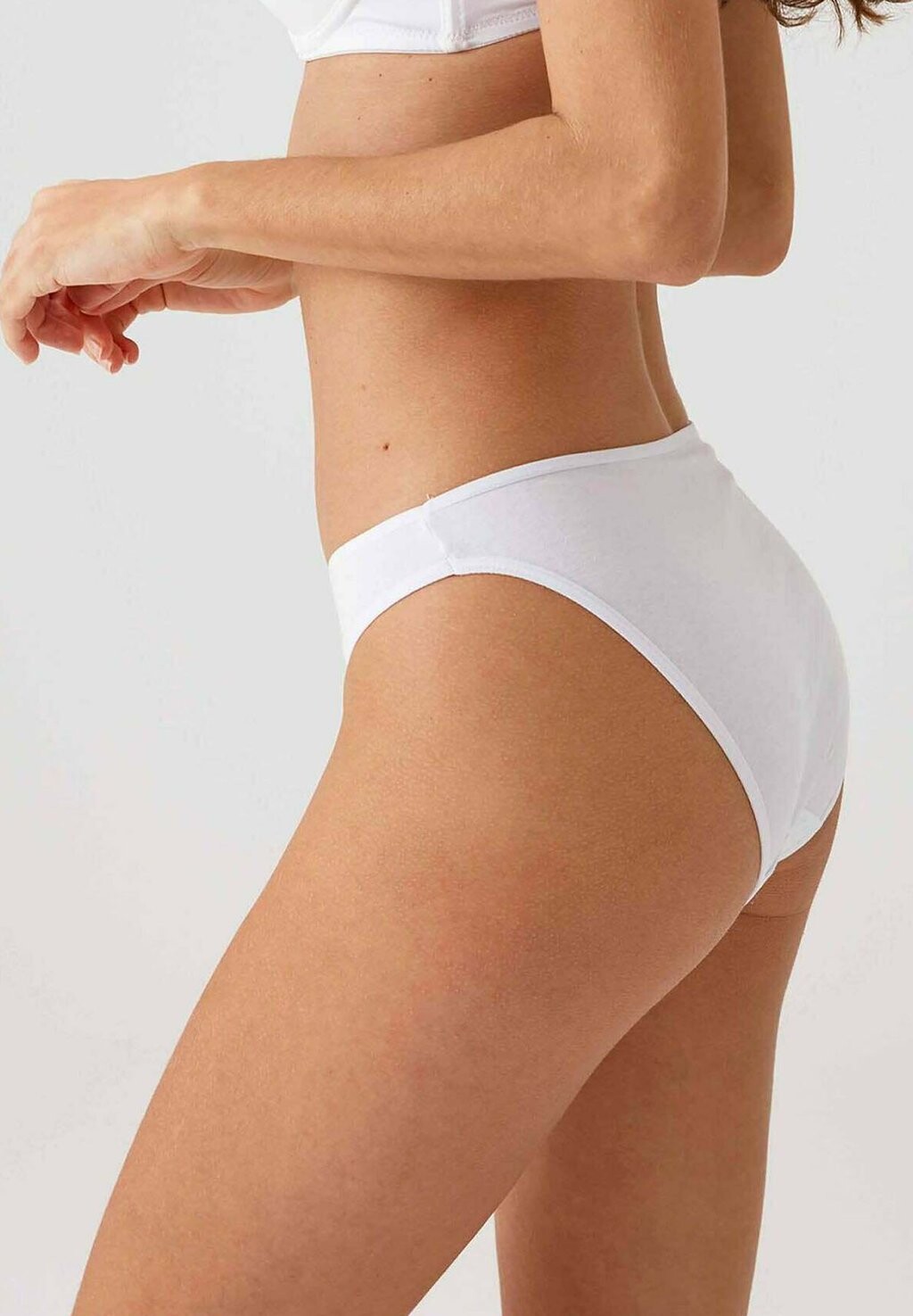 Трусы 3 PACK Viuma Milano, белый 
Трусы 3 PACK Viuma Milano, белый