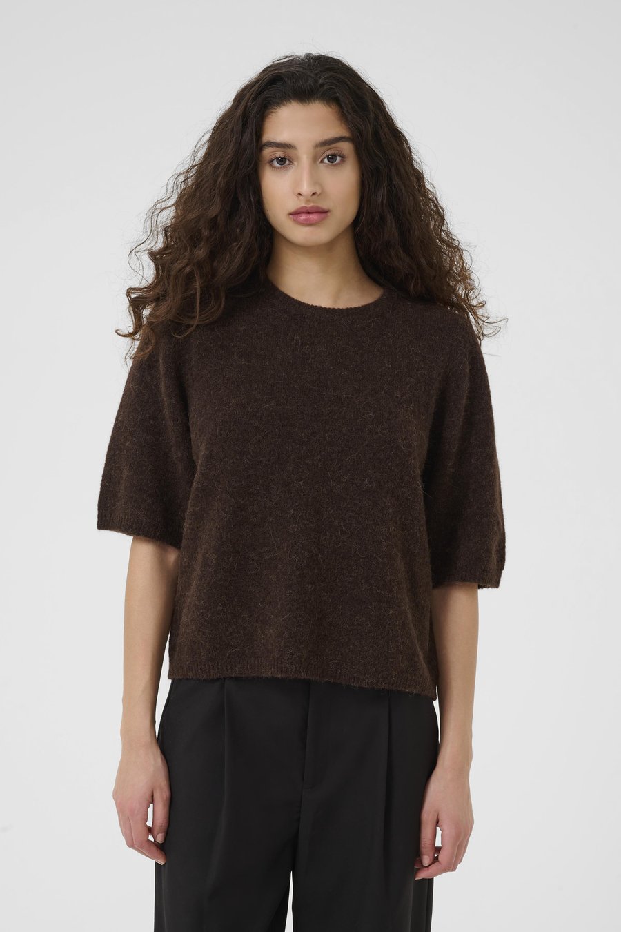 Футболка Gestuz ALPHA TEE, Dark Brown
Футболка Gestuz ALPHA TEE, Dark Brown