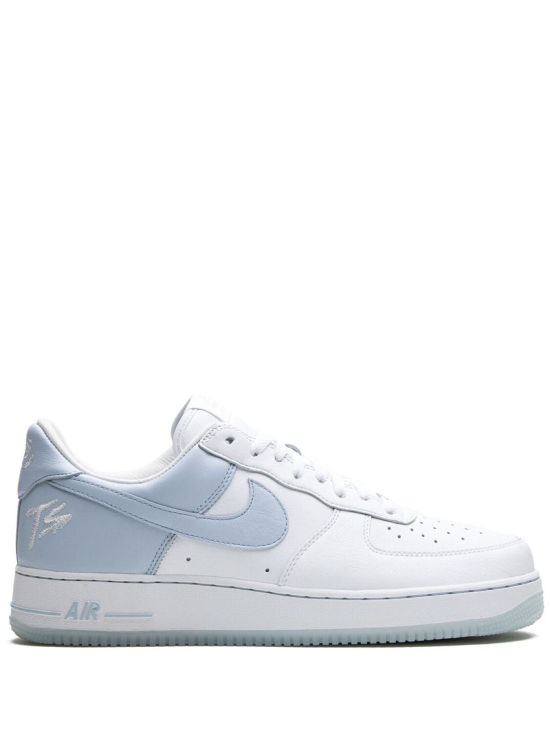 Nike кроссовки Air Force 1 Low 'Porpoise' из коллаборации с Terror Squad, белый
Nike кроссовки Air Force 1 Low 'Porpoise' из коллаборации с Terror Squad, белый