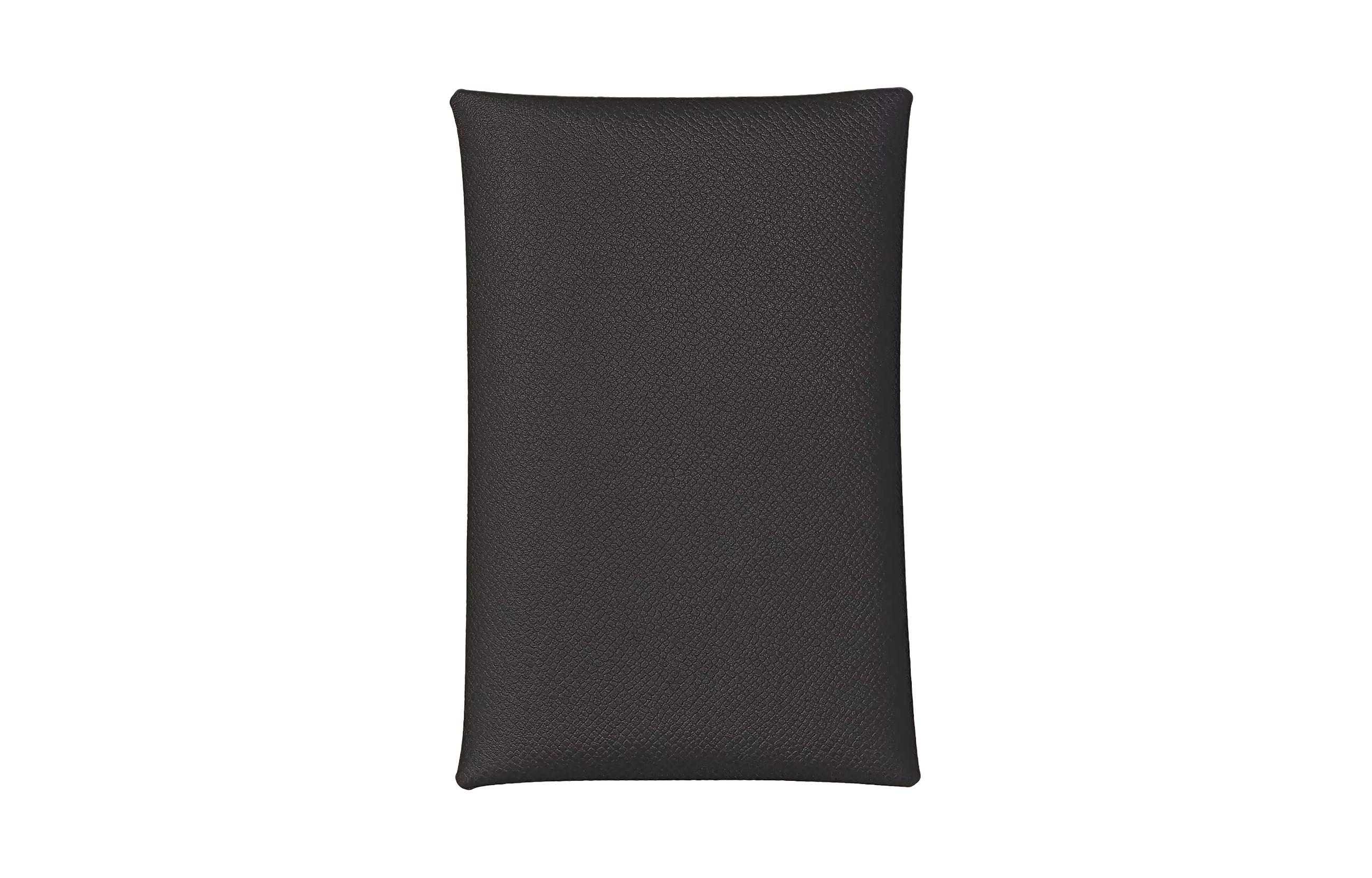 HERMES Calvi Silver Tone Buckle Madame Calfskin Card Holder Women's 89 Noir Black
HERMES Calvi Silver Tone Buckle Madame Calfskin Card Holder Women's 89 Noir Black