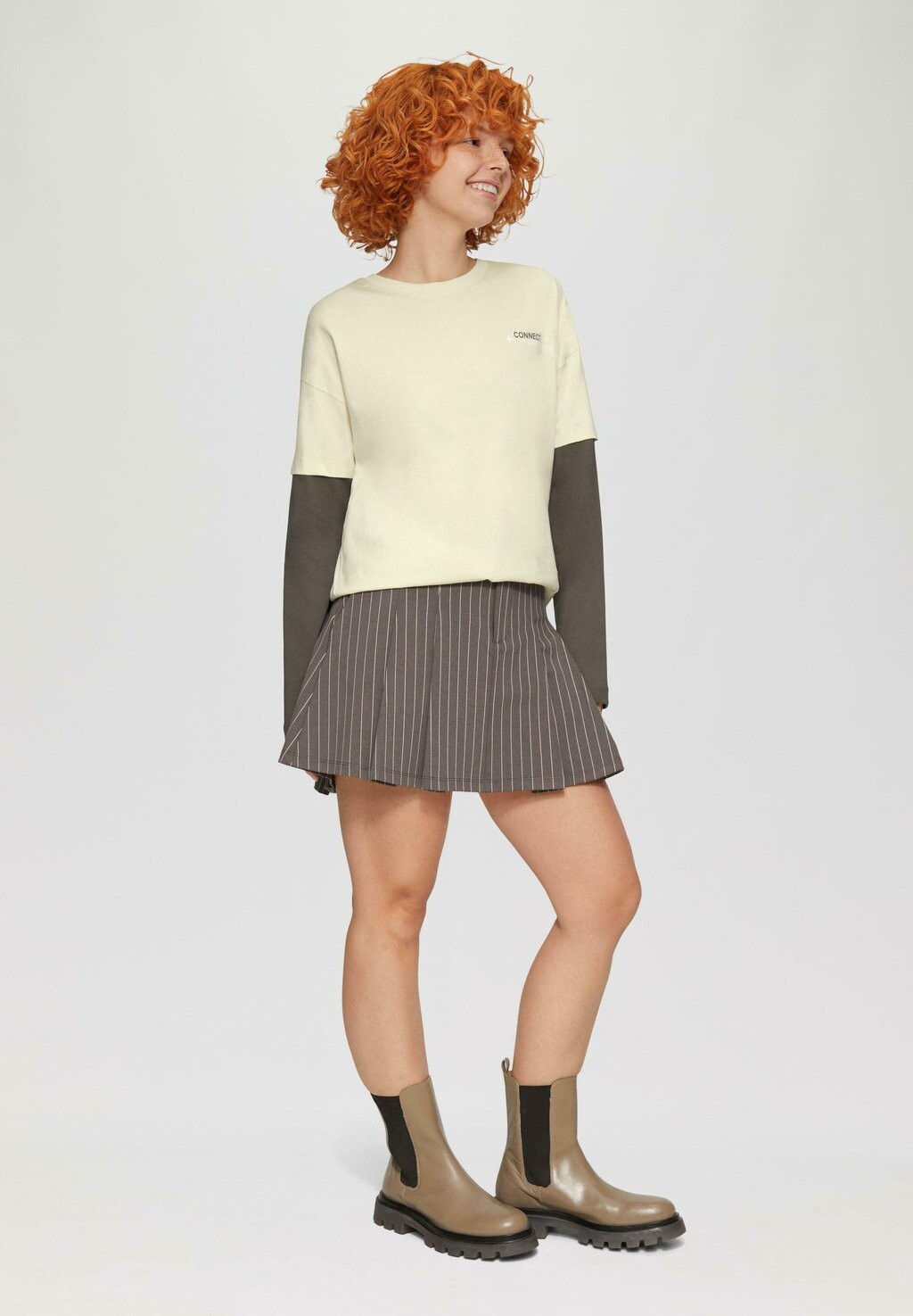 Топ с длинными рукавами TWO-LAYER MIT PRINT QS, бежевый
Топ с длинными рукавами TWO-LAYER MIT PRINT QS, бежевый