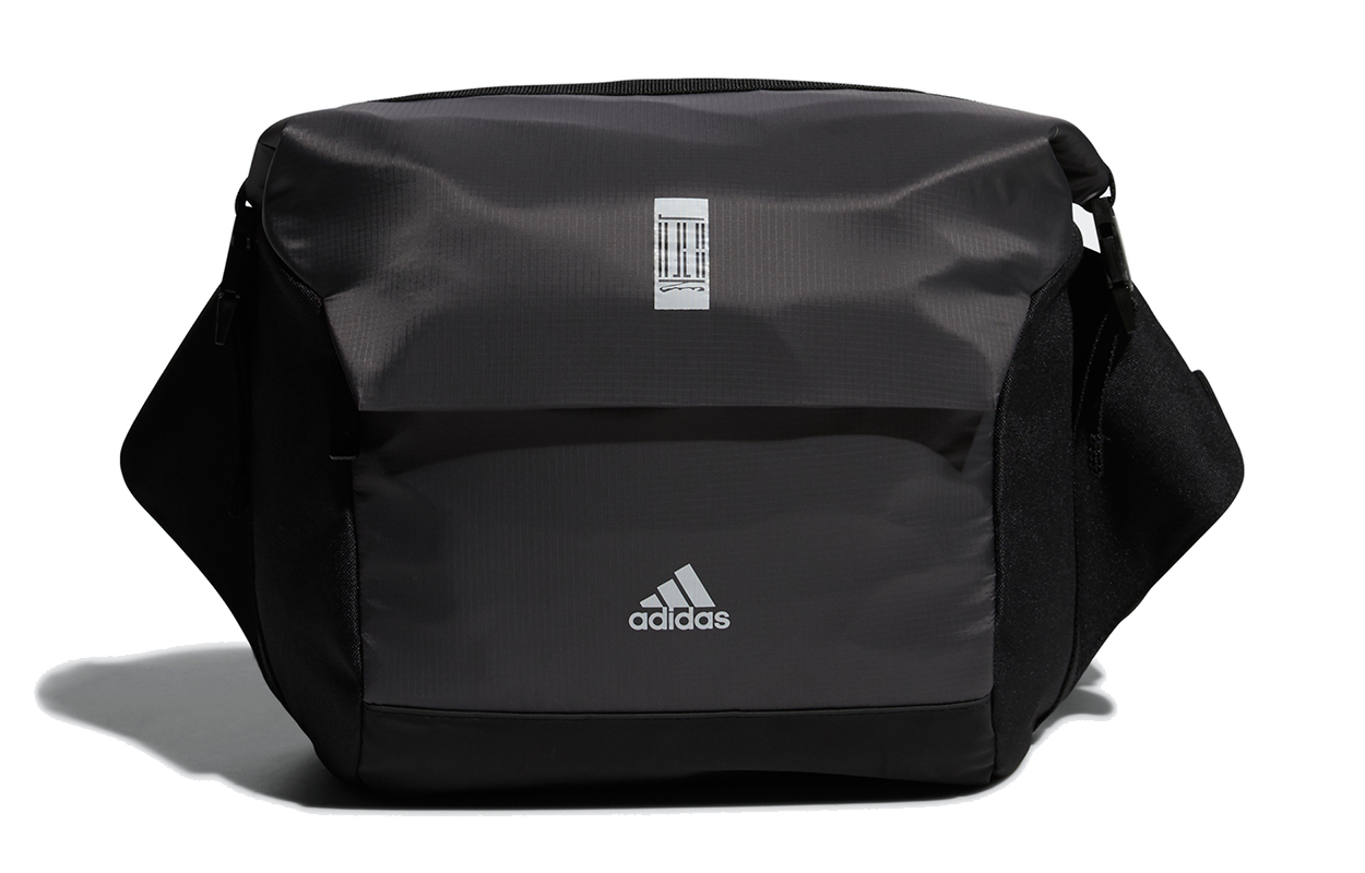 Полиэстеровая поясная сумка Regular мужская черная Adidas
Полиэстеровая поясная сумка Regular мужская черная Adidas