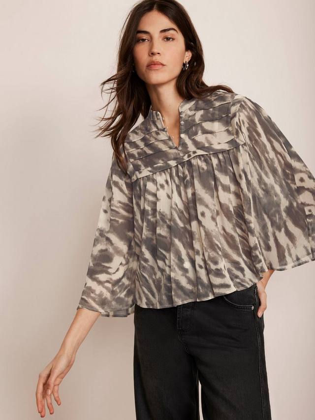 Блузка в полоску с животным принтом Mint Velvet, разноцветный
Блузка в полоску с животным принтом Mint Velvet, разноцветный