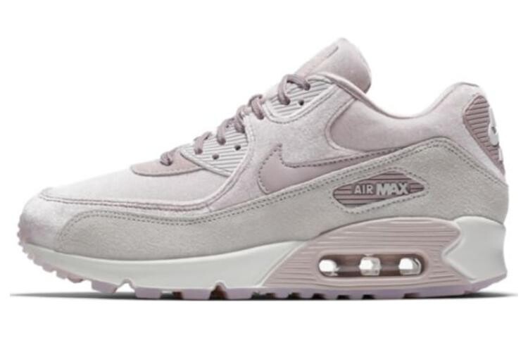 Кроссовки Nike Air Max 90 женские
Кроссовки Nike Air Max 90 женские