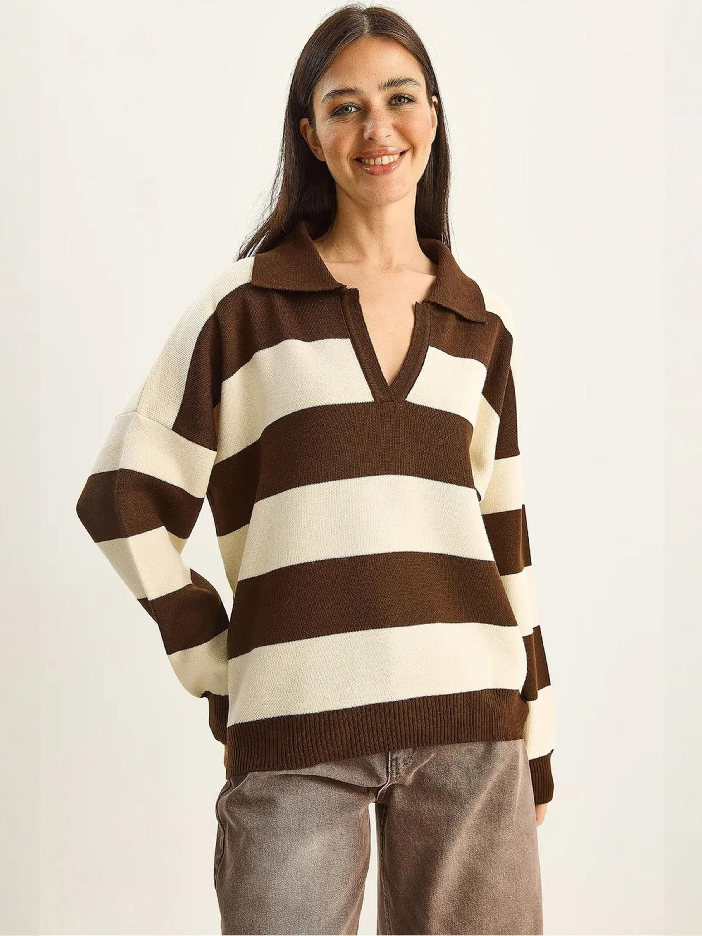 Bianco Lucci Свитер в коричневом цвете
Bianco Lucci Свитер в коричневом цвете