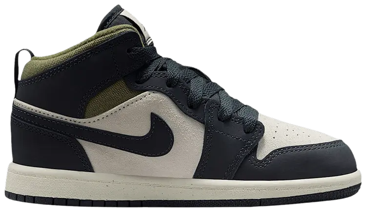 Кроссовки Air Jordan 1 Mid SE PS, синий
Кроссовки Air Jordan 1 Mid SE PS, синий