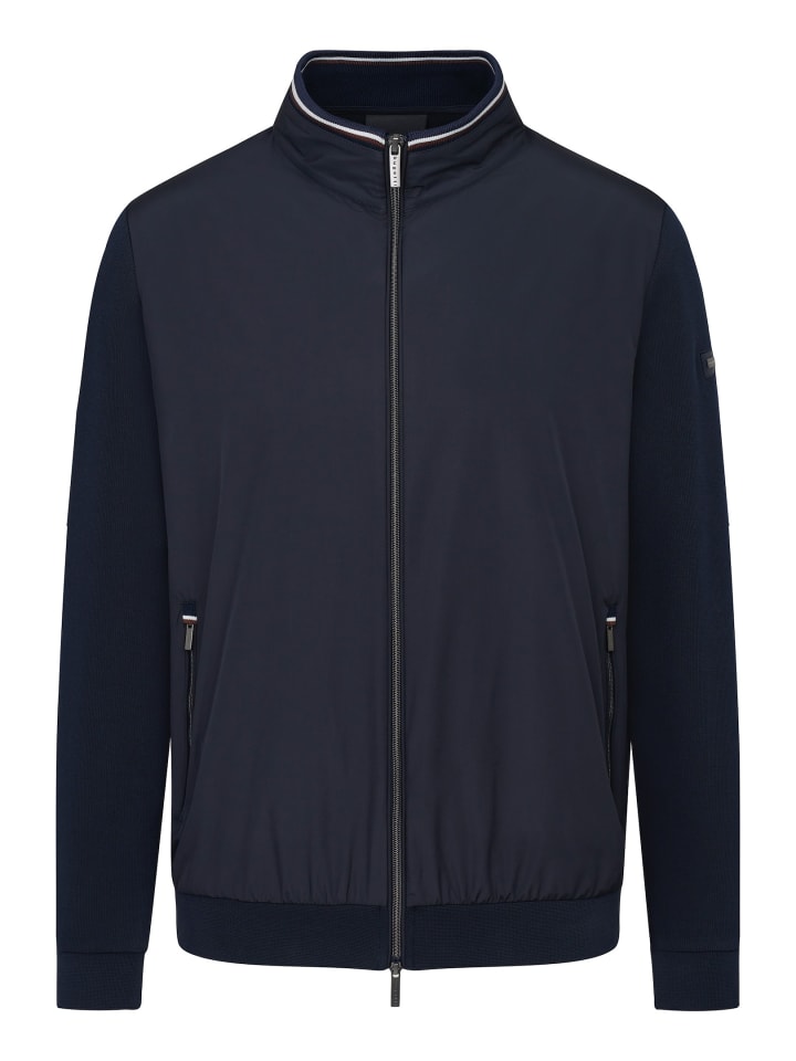 Спортивная куртка Bugatti, цвет 390-marine
Спортивная куртка Bugatti, цвет 390-marine