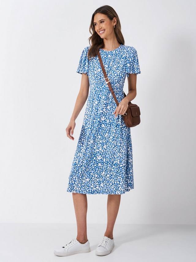 Платье Jenna Floral Flutter Jersey из вискозы LENZING ECOVERO Crew Clothing
Платье Jenna Floral Flutter Jersey из вискозы LENZING ECOVERO Crew Clothing