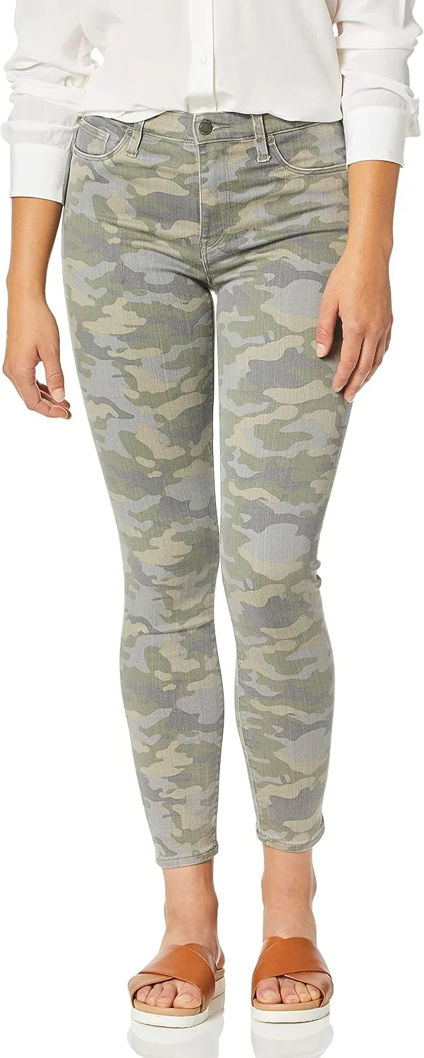 Hudson Womens Barbara High Rise Super Skinny Ankle Jean
Hudson Womens Barbara High Rise Super Skinny Ankle Jean