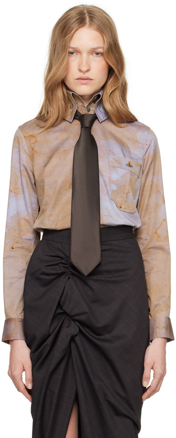 Эксклюзивная капсульная коричневая классическая рубашка Krall от SSENSE Vivienne Westwood
Эксклюзивная капсульная коричневая классическая рубашка Krall от SSENSE Vivienne Westwood