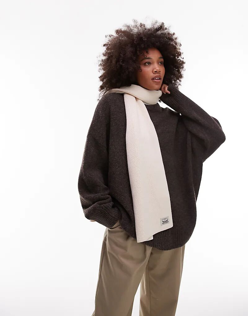 Вязаный ребристый шарф с логотипом Levi's кремового цвета
Вязаный ребристый шарф с логотипом Levi's кремового цвета