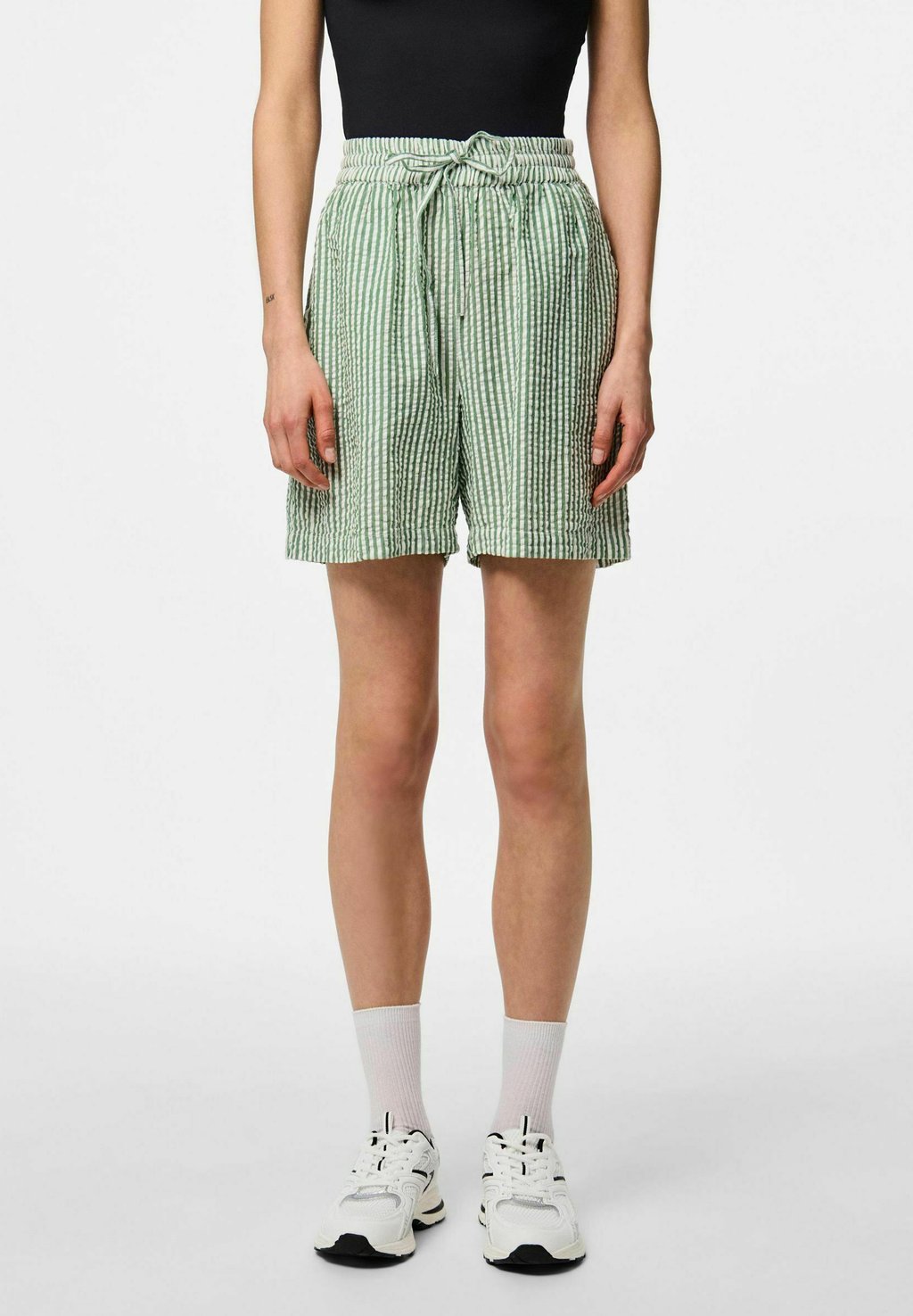 Шорты Pieces, зеленый
Шорты Pieces, зеленый