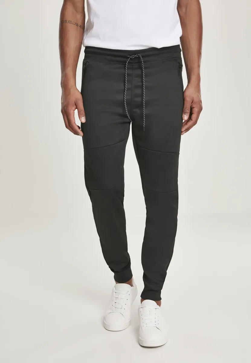 Тканевые брюки Southpole " Southpole Men's Basic Tech Fleece Joggers" (1 шт.), черный
Тканевые брюки Southpole " Southpole Men's Basic Tech Fleece Joggers" (1 шт.), черный
