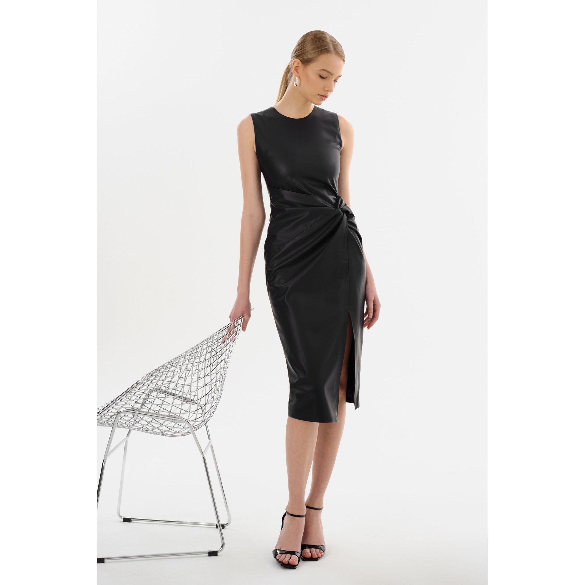 Бретт | Платье из искусственной кожи Lamarque, черный
Бретт | Платье из искусственной кожи Lamarque, черный