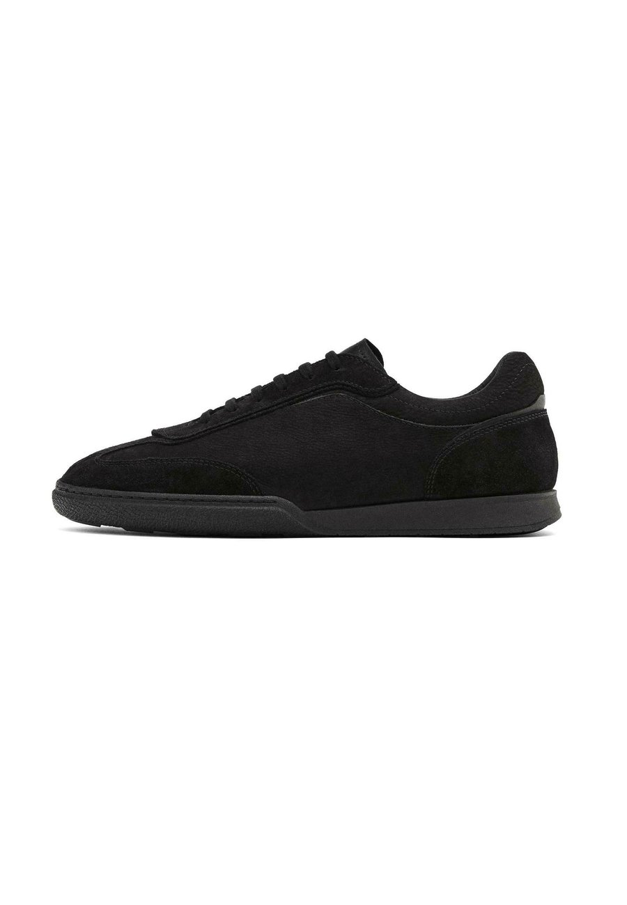 Кроссовки Massimo Dutti Trainers, Black
Кроссовки Massimo Dutti Trainers, Black