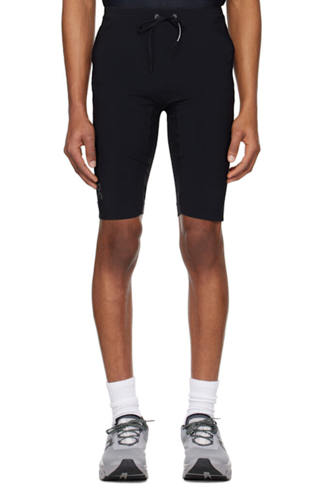 Черные гоночные леггинсы полушорты On
Черные гоночные леггинсы полушорты On