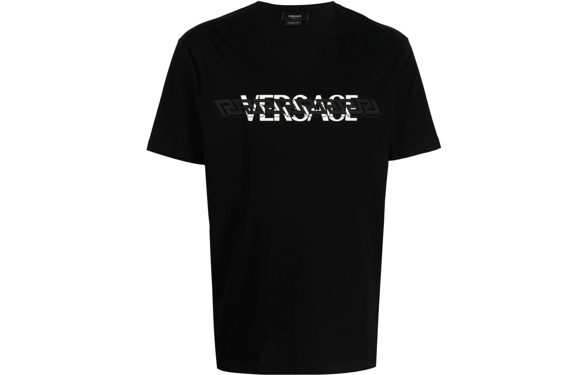 Футболка с принтом VERSACE, черный
Футболка с принтом VERSACE, черный