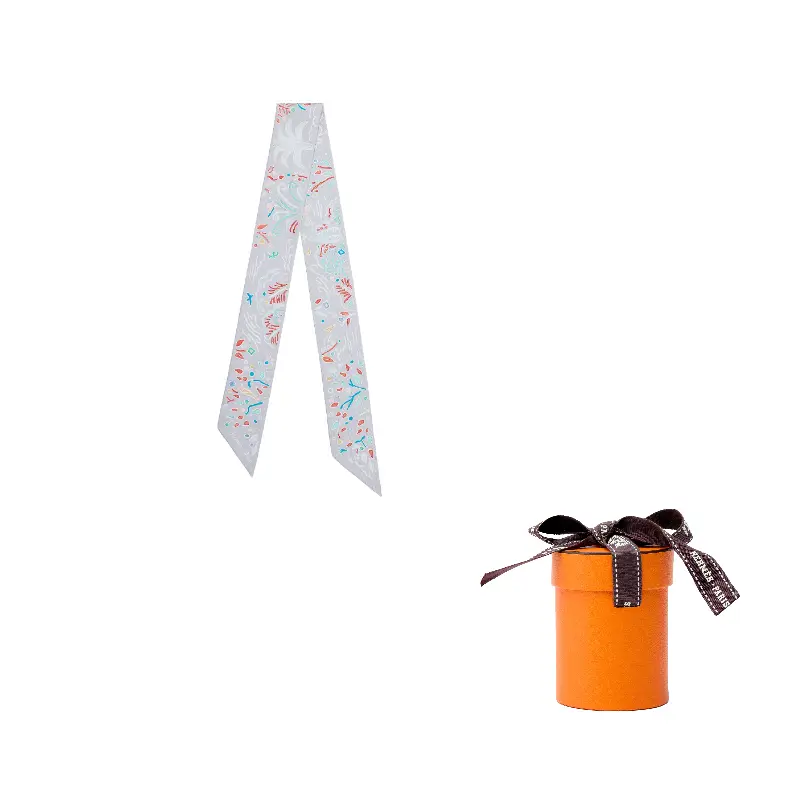 HERMES Шёлковый шарф Multicolor, Multicolor
HERMES Шёлковый шарф Multicolor, Multicolor