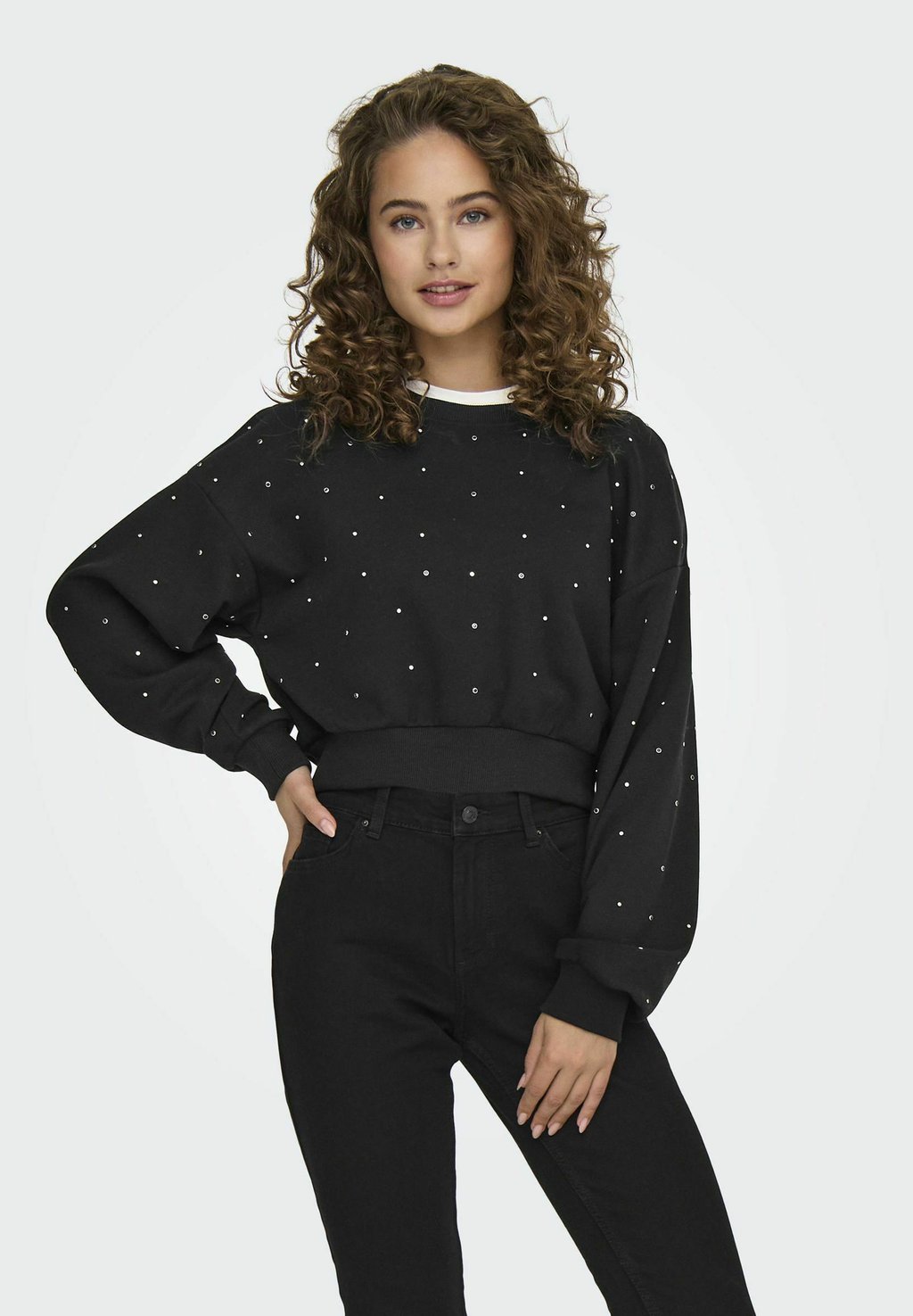 Толстовка ONLY, черный
Толстовка ONLY, черный