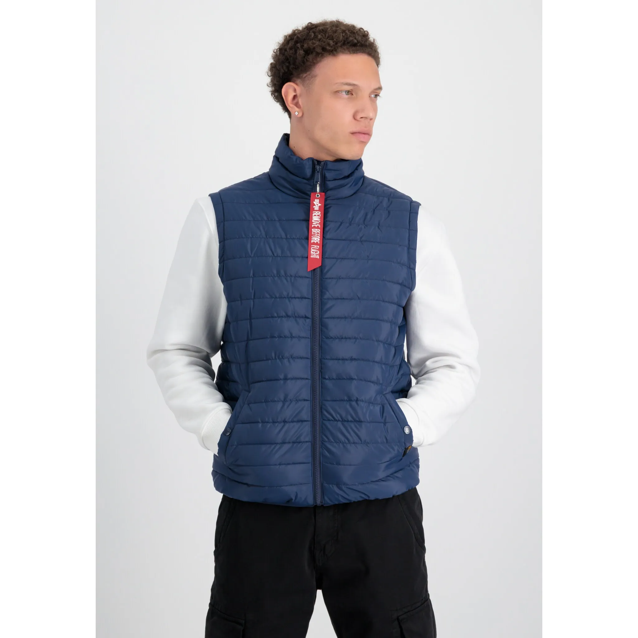 Alpha Industries Блузон " Alpha Industries Мужчины - Жилеты Puffer Vest ULW", синий 
Alpha Industries Блузон " Alpha Industries Мужчины - Жилеты Puffer Vest ULW", синий