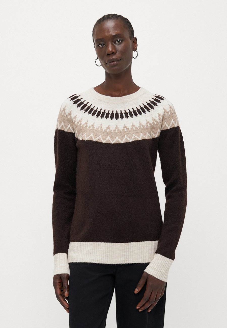 Джемпер Vero Moda Tall VMSIMONE NORDIC , Chocolate Torte/Silver Mink/Birch/Dark Brown
Джемпер Vero Moda Tall VMSIMONE NORDIC , Chocolate Torte/Silver Mink/Birch/Dark Brown