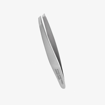 Скошенный пинцет для бровей Expert 61 Type 4 Staleks
Скошенный пинцет для бровей Expert 61 Type 4 Staleks