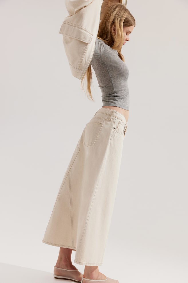 Юбка джинсовая А-силуэта H&M, бежевый
Юбка джинсовая А-силуэта H&M, бежевый