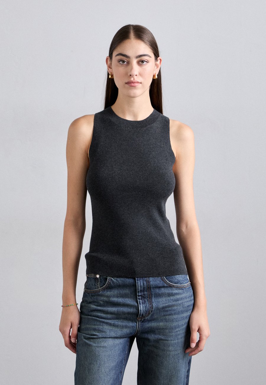 Топ Vanessa Bruno FILIPPA, Anthracite
Топ Vanessa Bruno FILIPPA, Anthracite