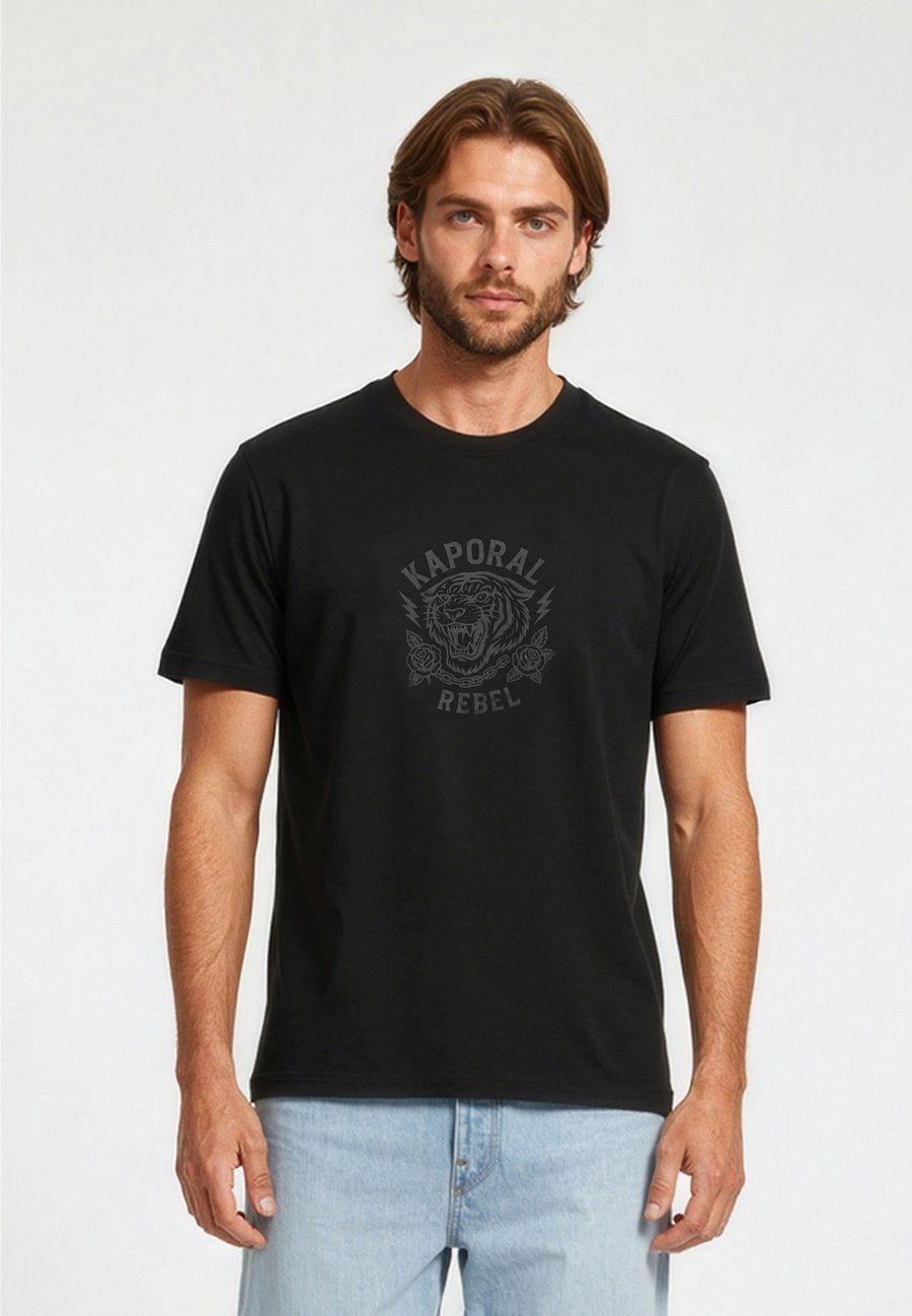 Футболка Kaporal KULUM, Black, Черный, Футболка Kaporal KULUM, Black
Футболка Kaporal KULUM, Black, Черный, Футболка Kaporal KULUM, Black