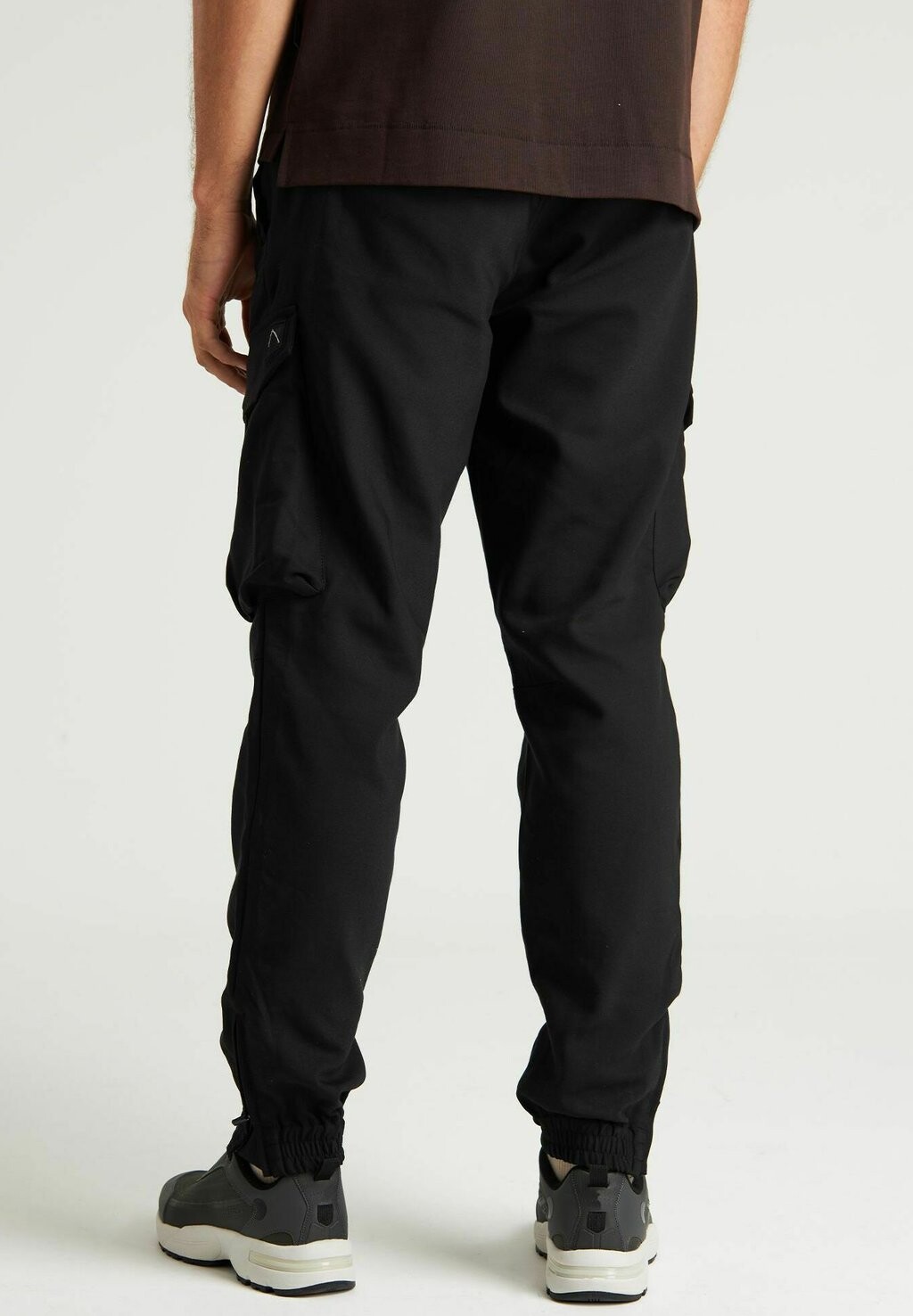 Брюки карго RIFT.L FLOW CHASIN', черный
Брюки карго RIFT.L FLOW CHASIN', черный