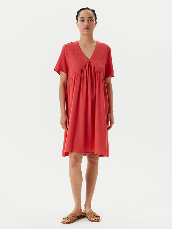 Летнее платье свободного покроя 4PQNDV0BS United Colors Of Benetton, красный
Летнее платье свободного покроя 4PQNDV0BS United Colors Of Benetton, красный