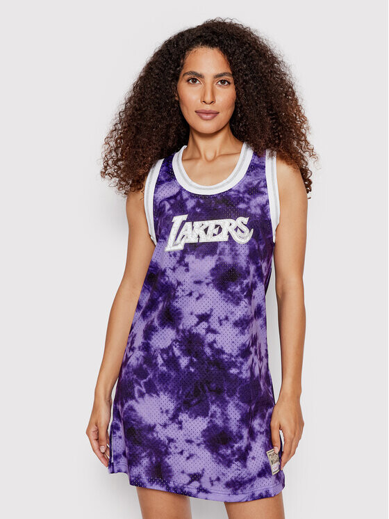 Платье на каждый день, стандартного кроя Mitchell & Ness, фиолетовый
Платье на каждый день, стандартного кроя Mitchell & Ness, фиолетовый