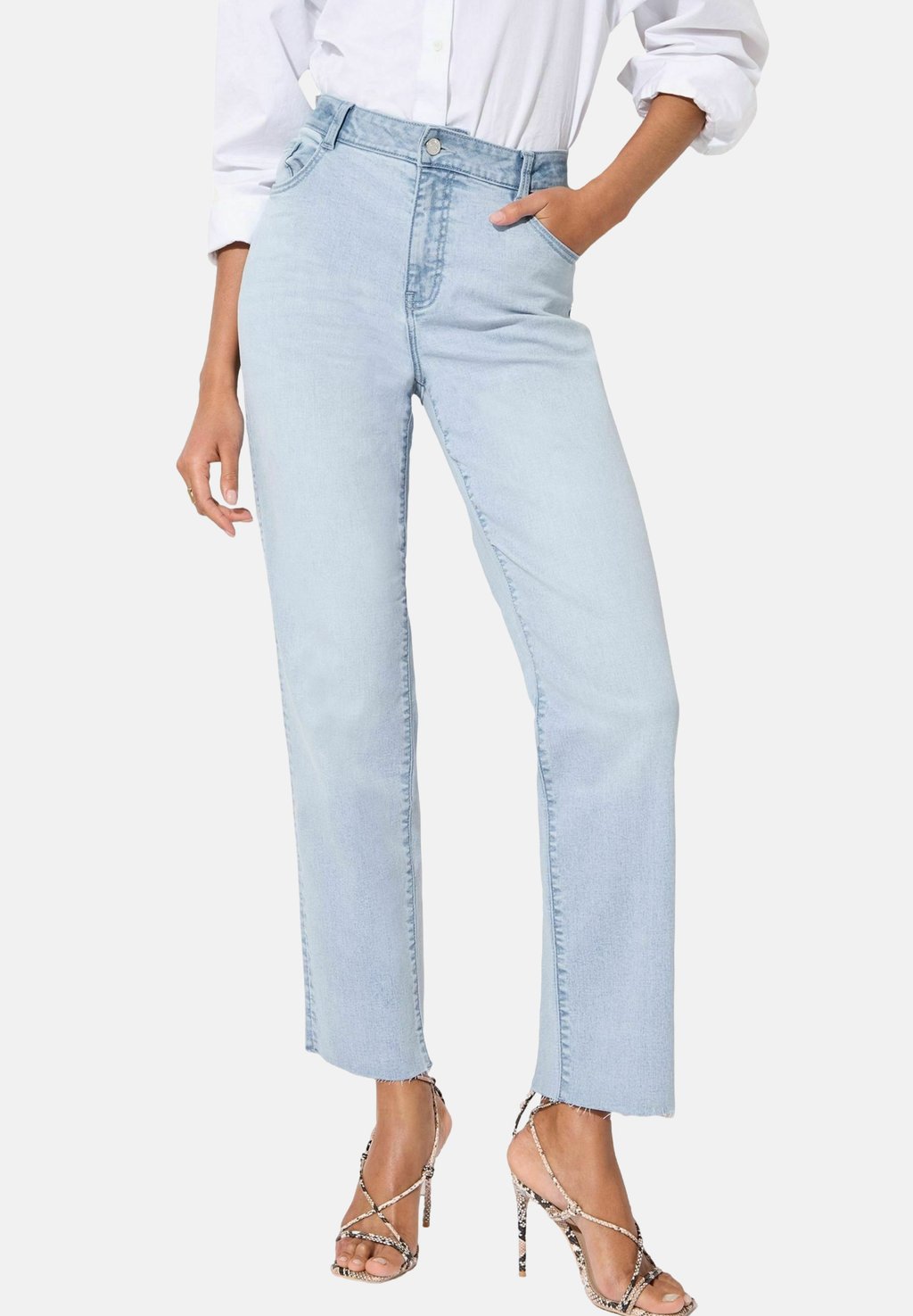 Джинсы прямого кроя PETITE FIT - AUTHENTIC Friends Like These, синий
Джинсы прямого кроя PETITE FIT - AUTHENTIC Friends Like These, синий