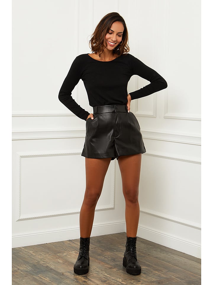 Свитер Soft Cashmere, черный
Свитер Soft Cashmere, черный