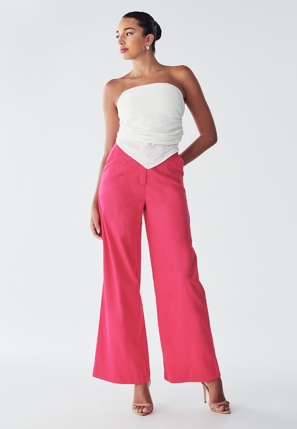 Брюки BWLDR, ярко-розовый
Брюки BWLDR, ярко-розовый