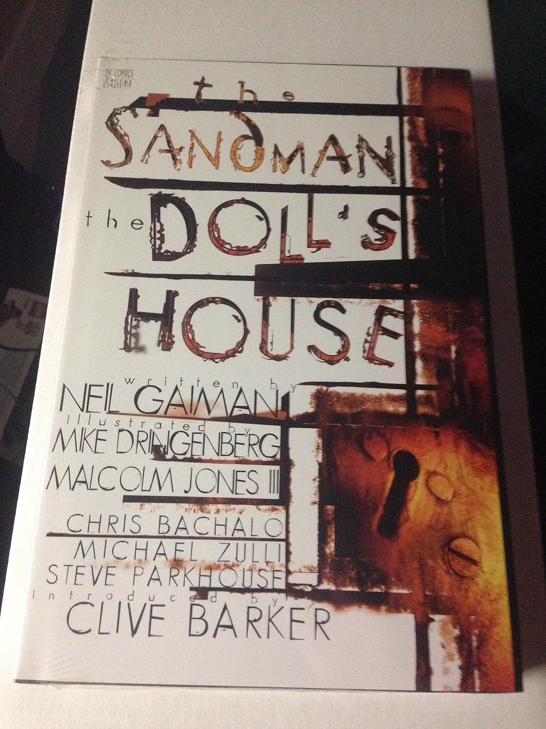 The Sandman: The Doll's House - Book II (Vertigo)
The Sandman: The Doll's House - Book II (Vertigo)