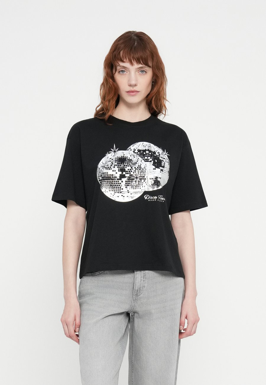Футболка Noisy May NMMILLIE DISCO, Black
Футболка Noisy May NMMILLIE DISCO, Black