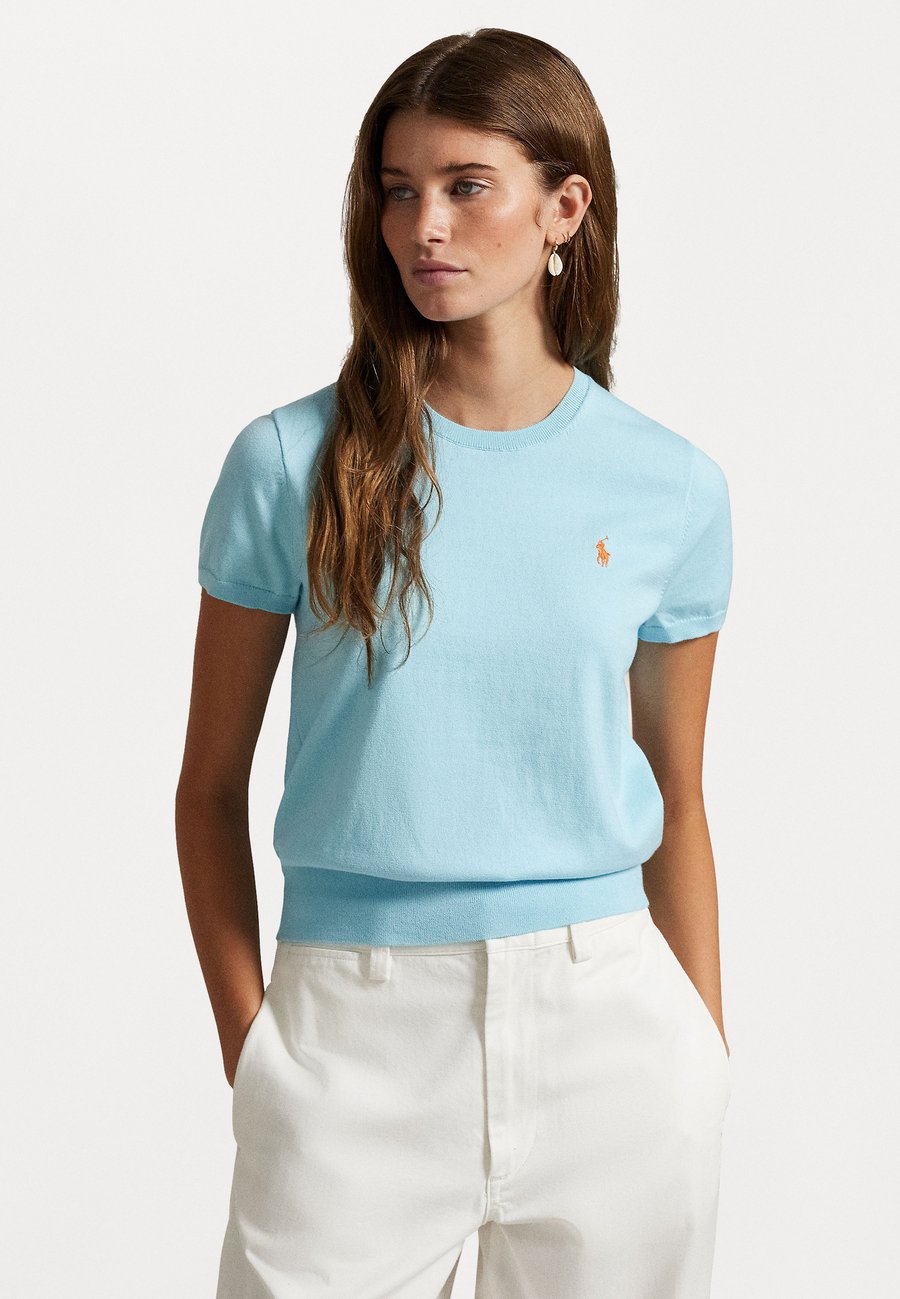 Джемпер Polo Ralph Lauren SHORT-SLEEVE CREWNECK SWEATER, Acadia Blue/Blue
Джемпер Polo Ralph Lauren SHORT-SLEEVE CREWNECK SWEATER, Acadia Blue/Blue