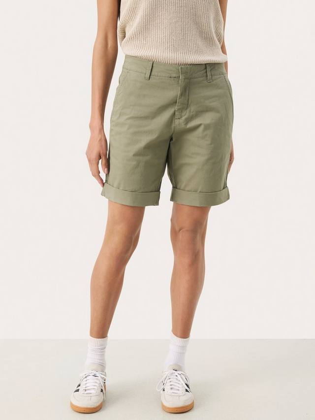 Шорты Hanijan Part Two, Mid Green
Шорты Hanijan Part Two, Mid Green